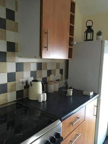 Comfy Stays Swansea Flat 3 Holiday home